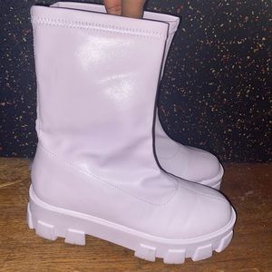 PLT lilac PU extreme chunky cleat boot